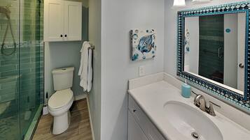 Condo (2 Bedrooms) | Property amenity