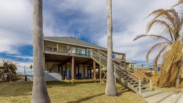 House (6 Bedrooms) | Property amenity