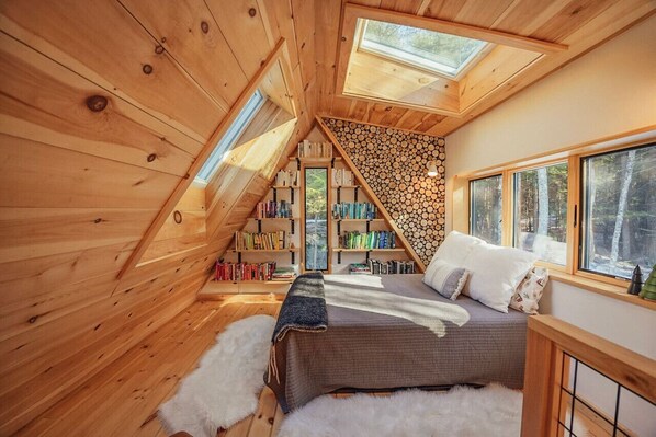 2 chambres, bureau, accès au Wi-Fi (inclus), literie fournie