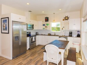 Casa (3 Bedrooms) | Servicio de la propiedad