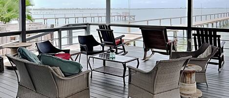 Casa (3 Bedrooms) | Servicio de la propiedad