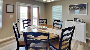 Rumah (3 Bedrooms) | Fasilitas properti