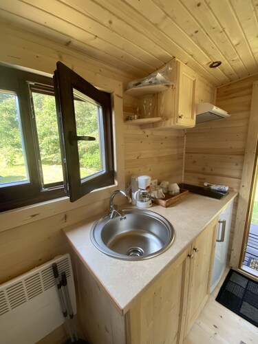 Roulotte "cecile" Pour un Séjour Atypique en Roulotte