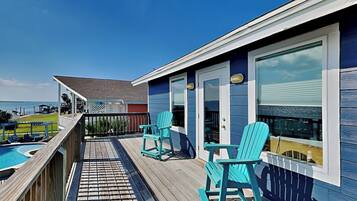 House (3 Bedrooms) | Property amenity