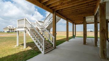 Casa (3 Bedrooms) | Servicio de la propiedad