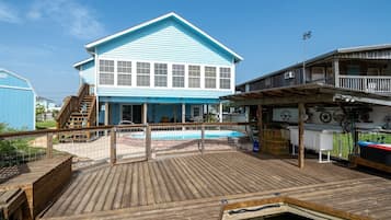 House (4 Bedrooms) | Property amenity