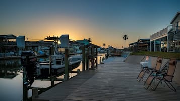 House (4 Bedrooms) | Property amenity