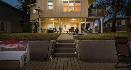 Catch & Play on Estes Bay by Miss Kitty’s