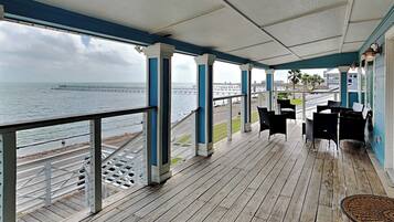 House (6 Bedrooms) | Property amenity