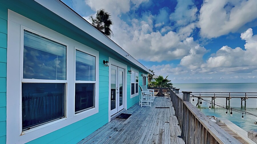 Frisco Flats by Miss Kitty’s