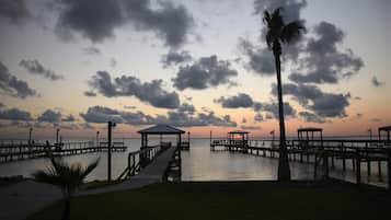 House (2 Bedrooms) | Property amenity