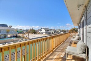 House, Multiple Beds, Patio | Balcony