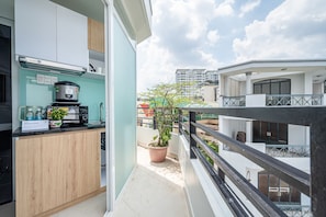 Deluxe-Apartment | Eigene Küche | Kühlschrank, Mikrowelle, Reiskocher, Kochgeschirr/Geschirr/Besteck