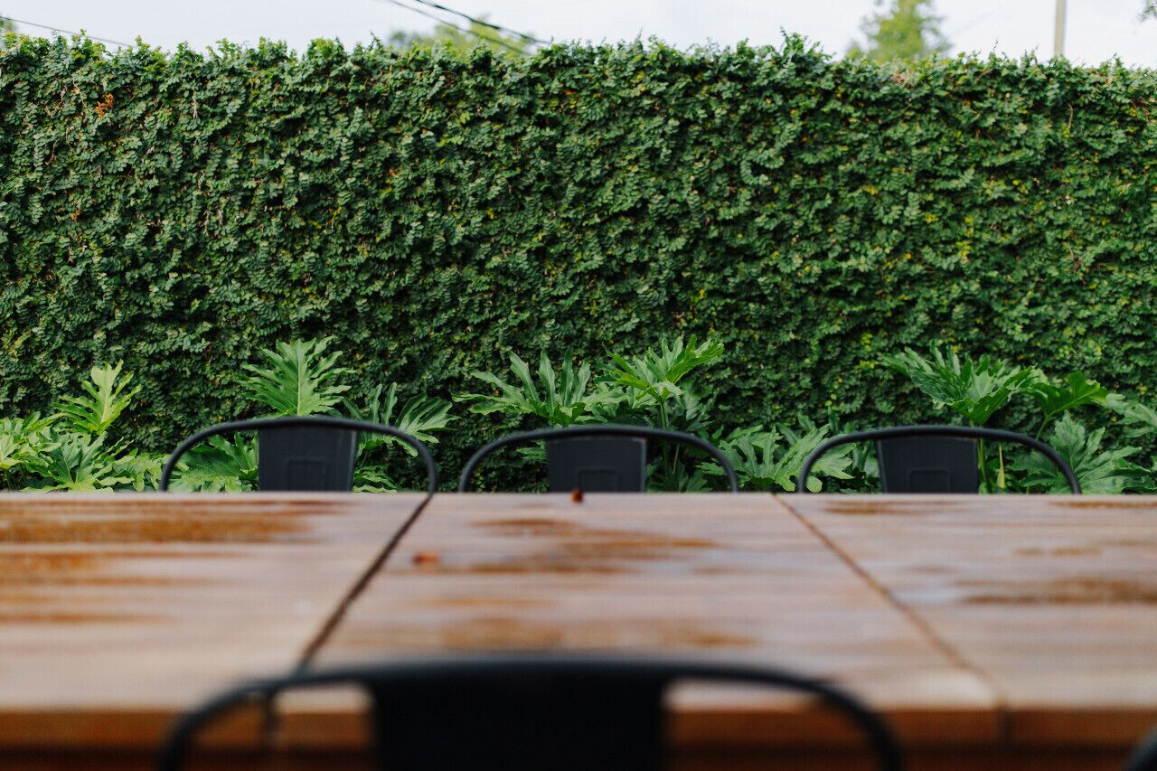 Outdoor dining