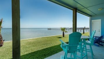 Condo (2 Bedrooms) | Outdoor dining