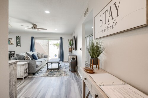 The Perfect Tucson Townhome in Catalina Foothills