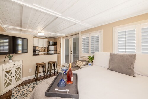 Charming Studio Guest House in the Heart of Tempe