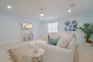 TV - 6bd/4ba - Dtown+POOL+Parking - The Casa (West Palm Beach)