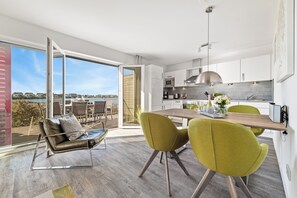 Dining - Sealove 2- EG, Barrierearm, Hafenblick, Terrasse, Hund, Infrarotsauna (Olpenitz)