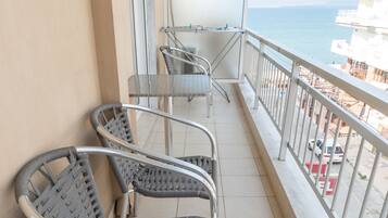 Chambre Quadruple | Balcon