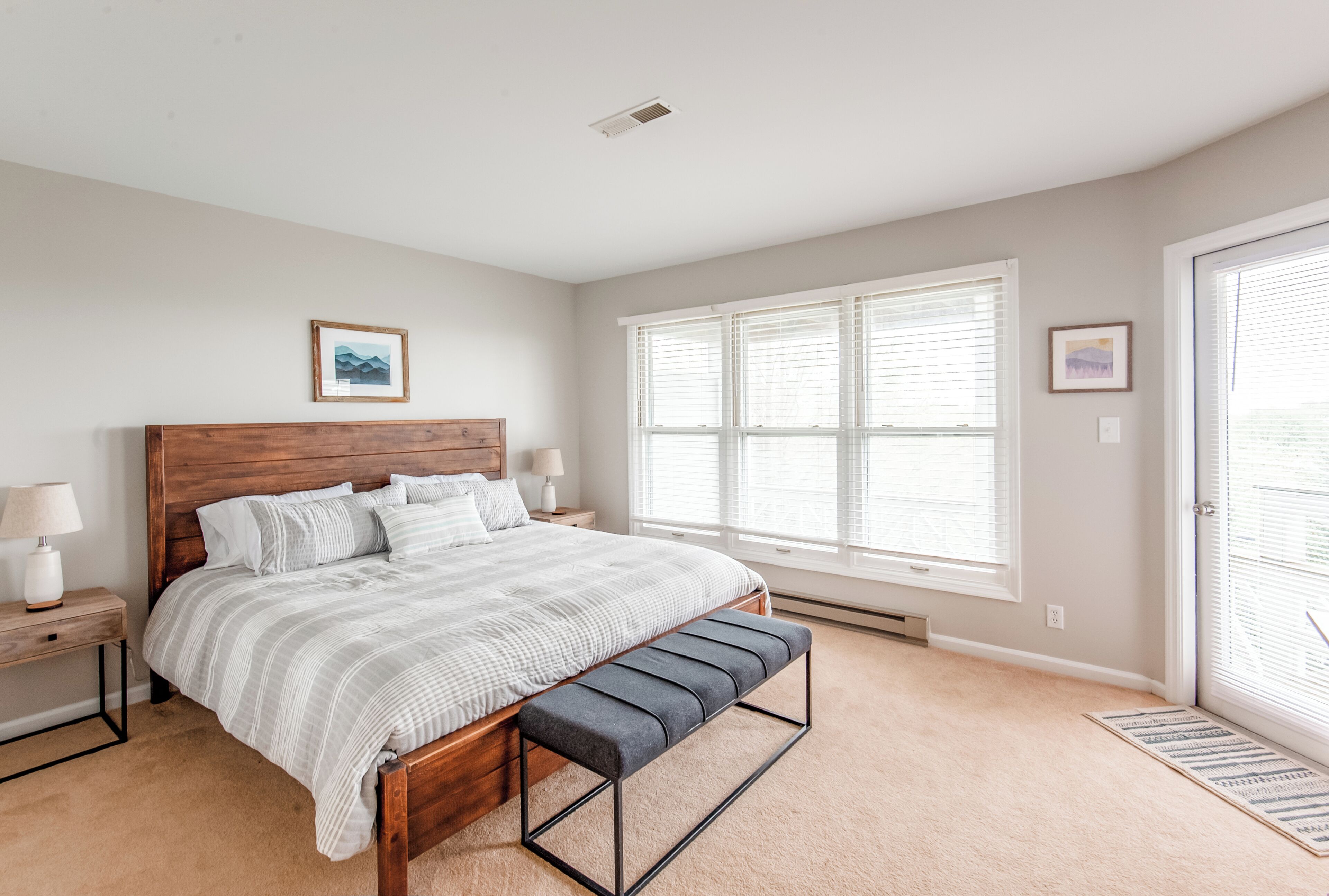 4 bedrooms, iron/ironing board, travel cot, free WiFi