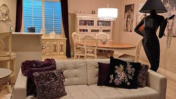 TV, fireplace, computer monitors, printers