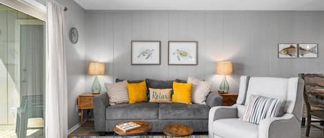 Condo (3 Bedrooms) | Living area | 42-inch flat-screen TV with cable channels, TV