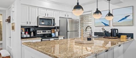 Condo (2 Bedrooms) | Property amenity