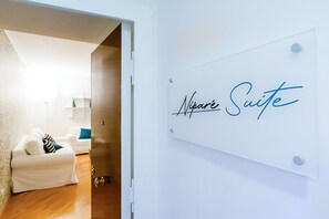 ด้านหน้าที่พัก