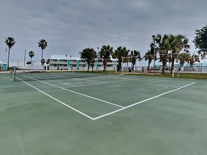 Condo (2 Bedrooms) | Servicio de la propiedad