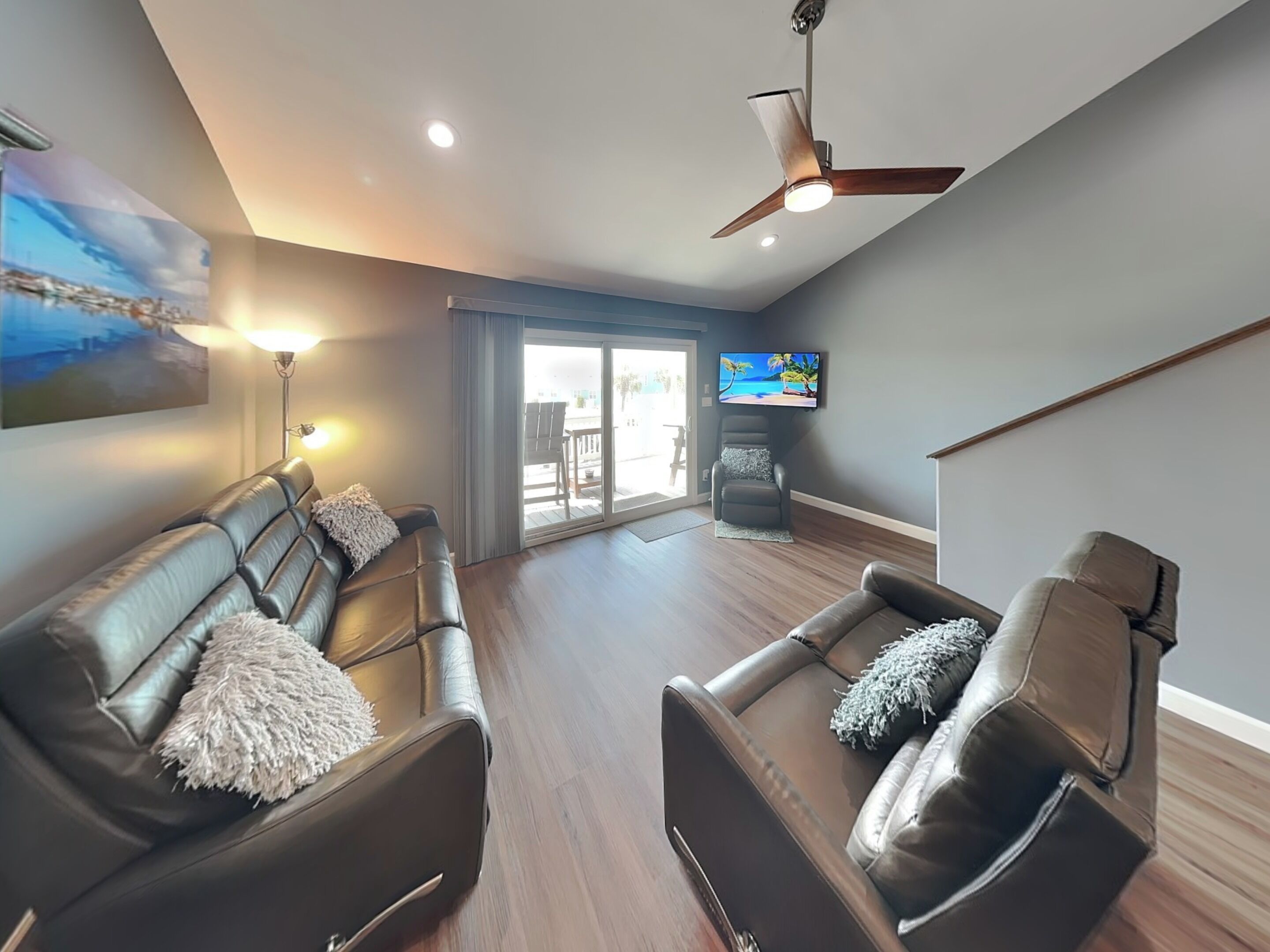 Condo (2 Bedrooms) | Property amenity