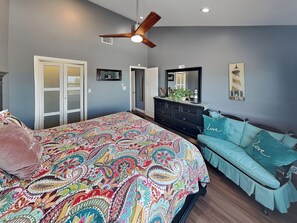 Condo (2 Bedrooms) | Servicio de la propiedad