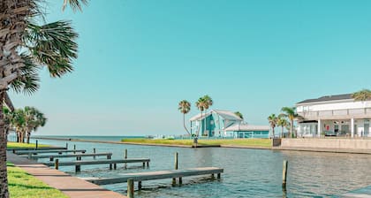 Kontiki Bayfront Condos