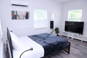 1 bedroom, iron/ironing board, free WiFi, bed sheets