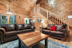 Smart TV, chimenea y futbolito 
