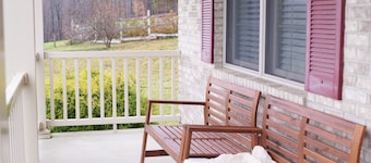 NEW! Enjoy Mountain View and private lake from your home in Laurel Highlands!