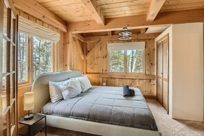 4 bedrooms, WiFi, bed sheets