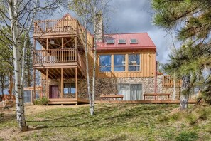 Exterior - *Tranquil Acres - Retreat, Outdoors, Camp, Cabin* (Woodland Park)