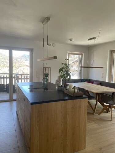 Luxuriöse Ferienwohnung mit Seeblick