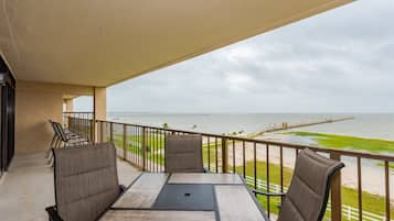 Lägenhet - flera sängar - uteplats (#414 - Pets) | Restaurang utomhus