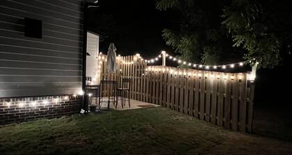 Perfectly located 2 bed/ 2 full bath/ 1 sofa bed. Near trails