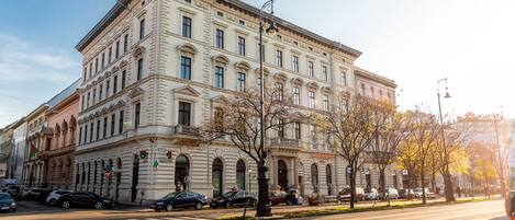 Façana frontal de l'allotjament