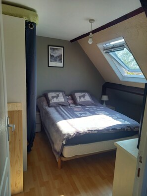 2 Schlafzimmer, Bügeleisen/Bügelbrett, Reisekinderbett, kostenloses WLAN