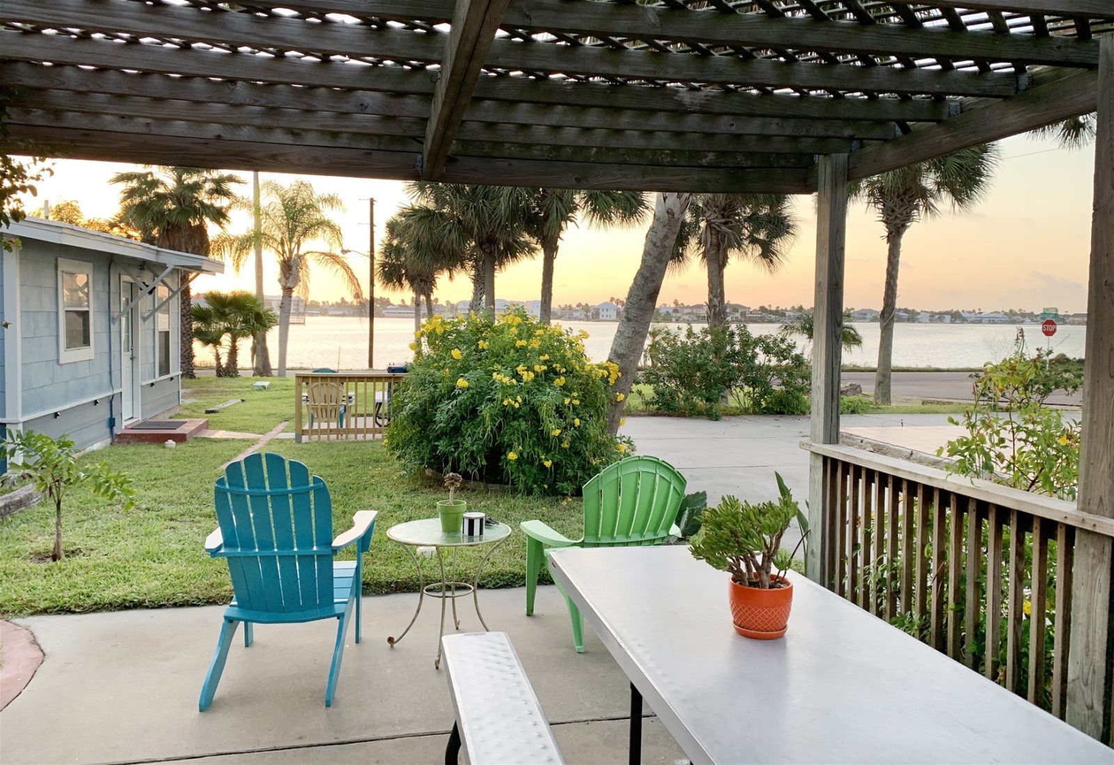Condo (1 Bedroom) | Property amenity