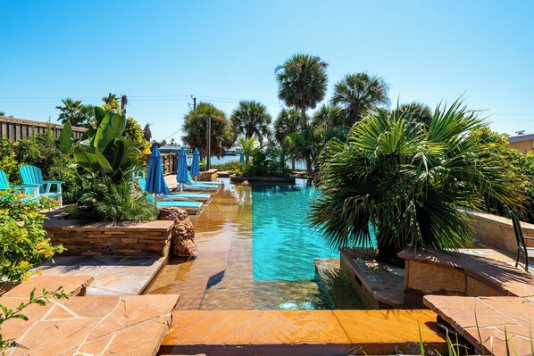 Condo (1 Bedroom) | Property amenity