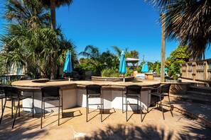 Condo (1 Bedroom) | Property amenity - Little Bay Club by Miss Kitty’s (Rockport)