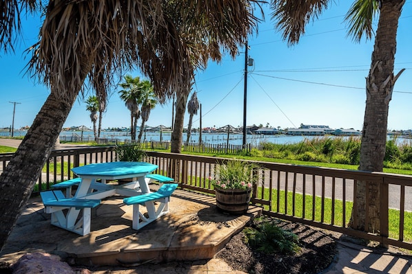Condo (1 Bedroom) | Property amenity - Little Bay Club by Miss Kitty’s (Rockport)