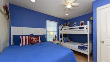 Leilighet, flere senger, terrasse (#15 - No Pets Allowed) | 1 soverom, individuelt dekorert og individuelt innredet