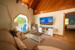 2 Schlafzimmer, Schreibtisch, Bügeleisen/Bügelbrett, kostenloses WLAN