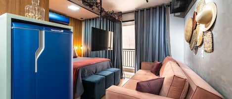 Basic Studio | Individually decorated, laptop workspace, blackout drapes, free WiFi